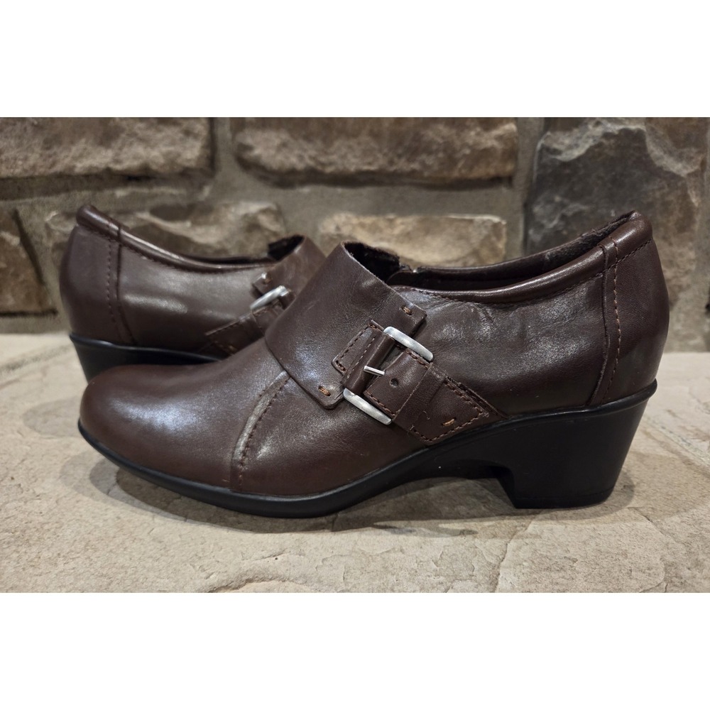 Women's Size 9 CLARKS BROWN LEATHER ANKLE BOOTIES Genette Vista Boots W/ Buckle